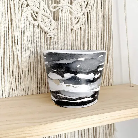 Pixiss Black Onyx Alcohol Ink for Resin 4oz, 3 Pixiss Applicator Bottles and Funnel {3}