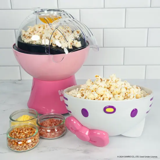 Uncanny Brands Hello Kitty Popcorn Maker {2}