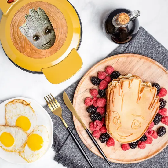Uncanny Brands Marvel Groot Waffle Maker {1}