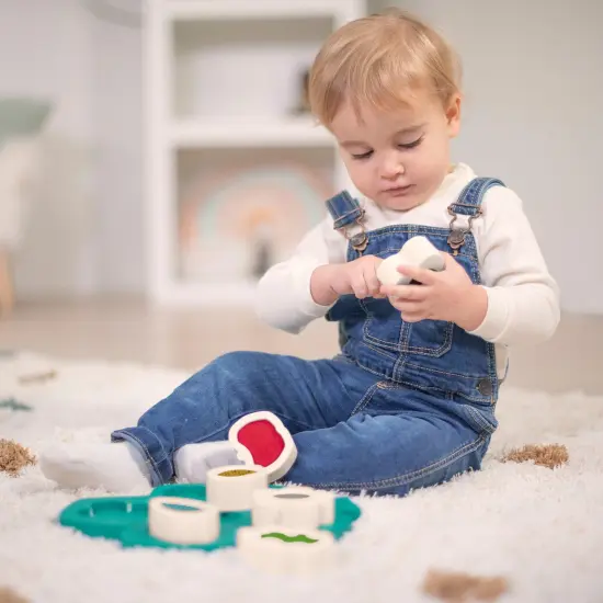 Feel to Learn: Nestable Sensory Tree {2}