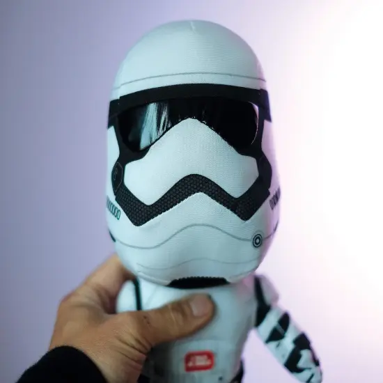 Star Wars 9" Talking Plush: Stormtrooper {4}