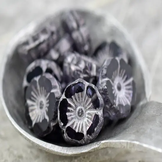 *12* 12mm Silver Washed Plum Purple Hawaiian Flower Beads {4}