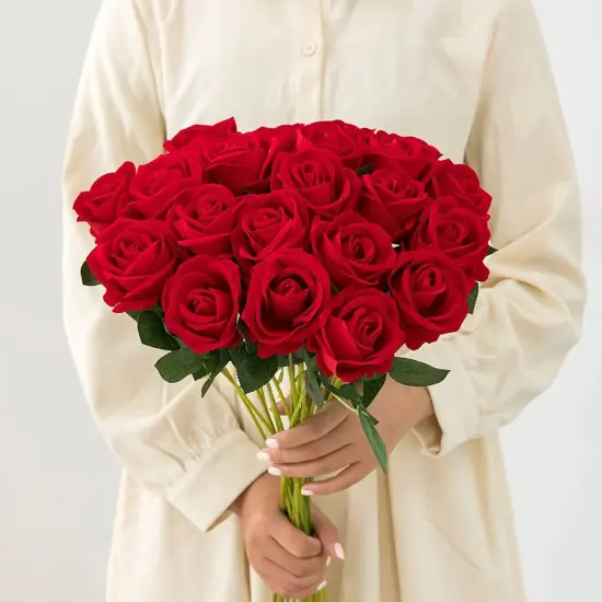 10pcs Realistic Red Roses Artificial Silk Flowers Long Stem Fake Rose Bouquet for Home Wedding Decoration Valentine&rsquo;s Day {1}