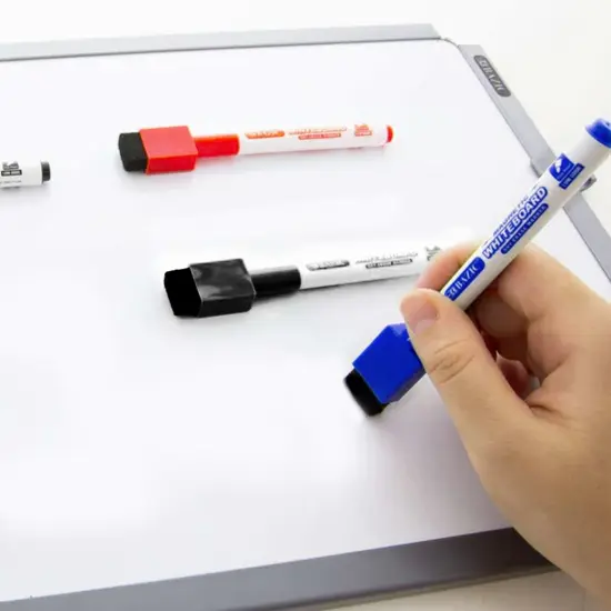 BAZIC Magnetic Assorted Color Dry-Erase Markers (3/Pack) {4}