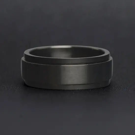 Black Enamel Stainless Steel Spinner Center Ring {5}