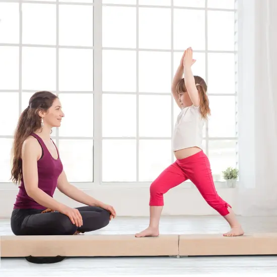 7 Feet Folding Portable Floor Balance Beam with Handles for Gymnasts Brown {6}