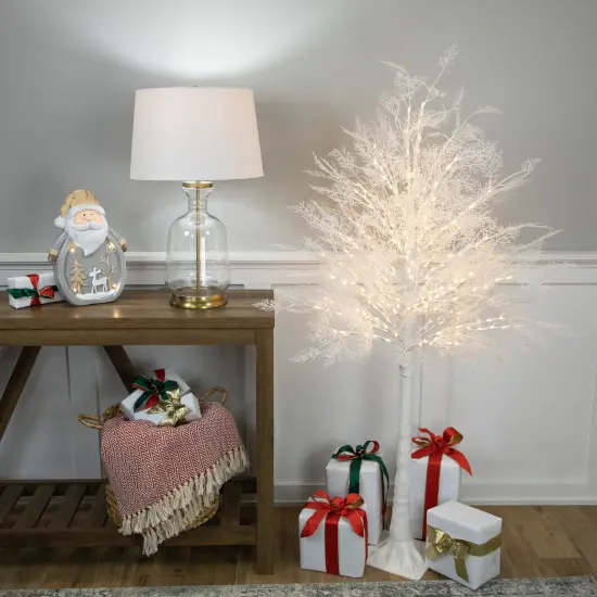 Northlight 5' LED Lighted White Lace Artificial Christmas Tree - Warm White Lights {3}