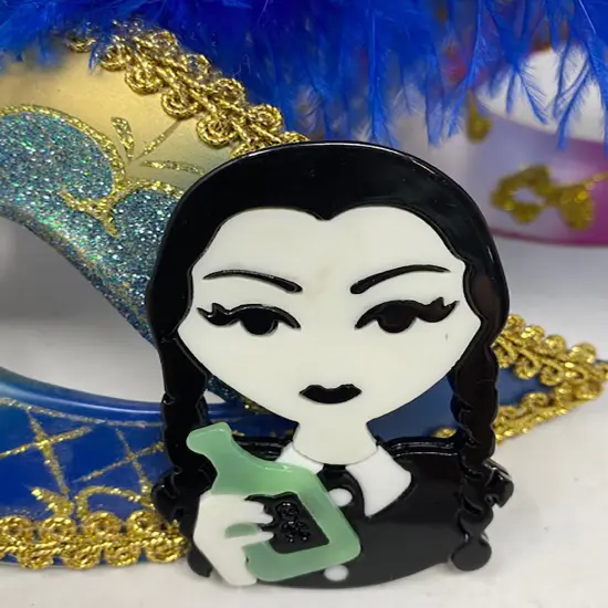 Wrapables Acrylic Fashion Brooch Pin for Sweaters, Coats, Scarves, and Bags, Poison {3}