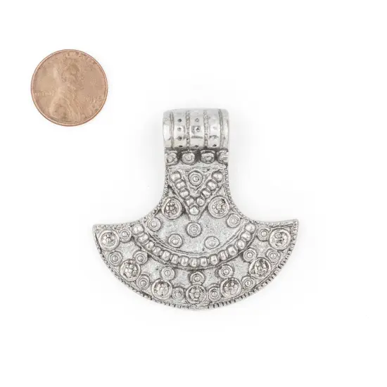 The Bead Chest Silver Patterned Shield Pendant (50x50mm) {2}