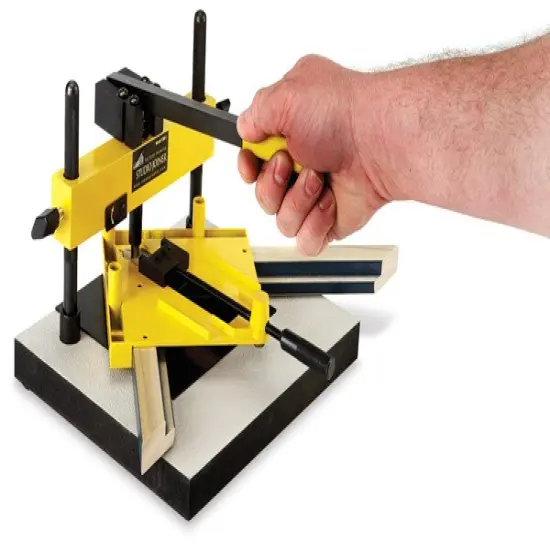 Logan Studio Framing Joiner {2}