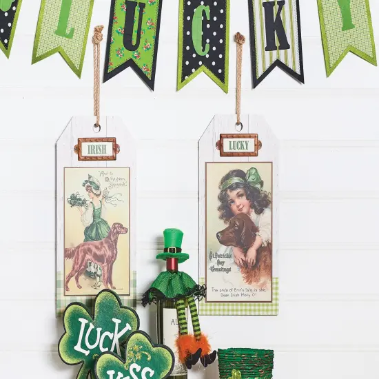 8" St Patrick's Day "Lucky" & "Irish" Vintage Collectible Hanging Wall Plaques Assortment of 2 {3}