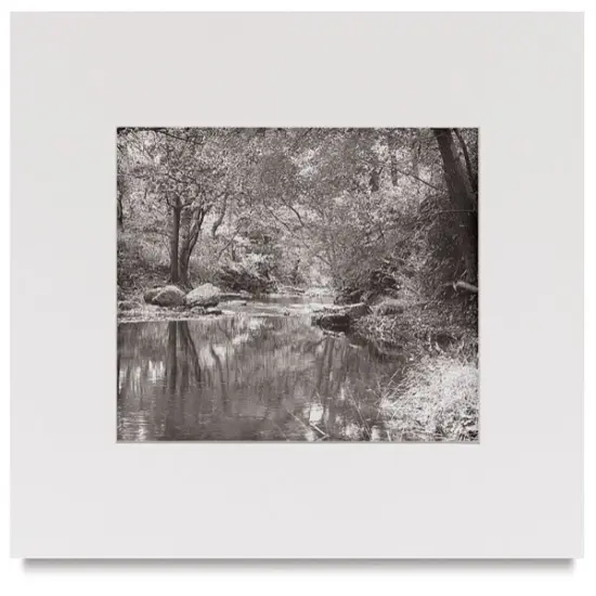 Blick Roadshow 3-in-1 System - White, Single Mat, 14" x 16" (7-3/4" x 9-3/4" Opening) {1}