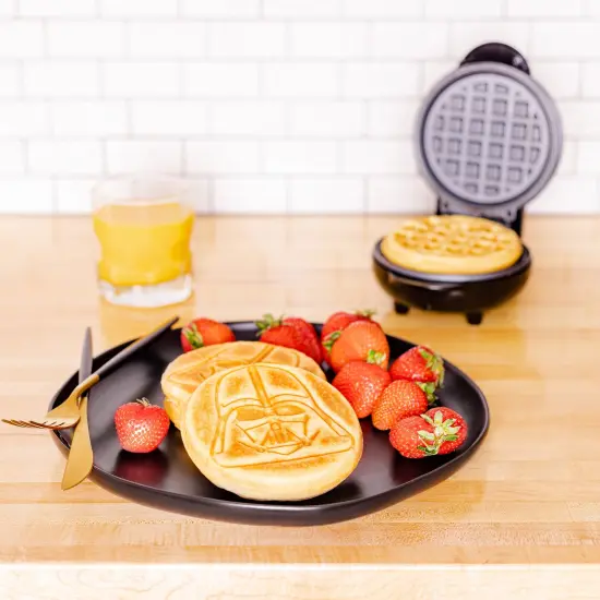 Uncanny Brands Star Wars Mini Darth Vader Waffle Maker {4}