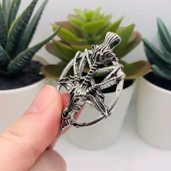 1, 4 or 20 Pieces: Silver Baphomet Pentagram Satan Pendants {4}