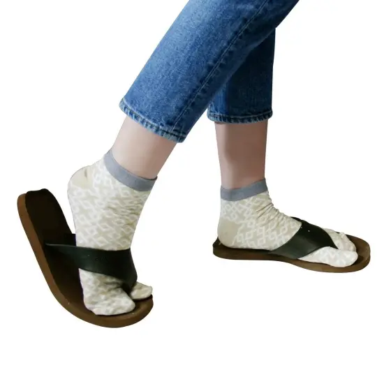 Wrapables Tabi Flip-Flop Socks (Set of 3), Ankle Length Playful Prints {2}