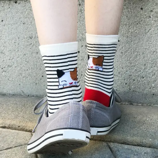 Wrapables Novelty Animal Print Crew Socks (Set of 5), Cutie Cat {3}