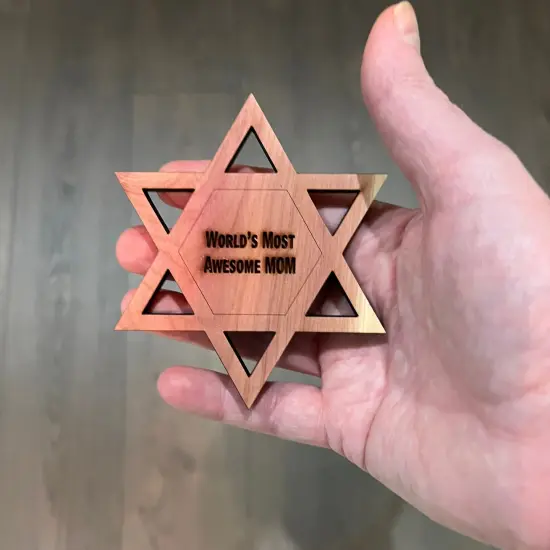 Worlds most awesome Mom Star of David - Cedar Ornament {4}