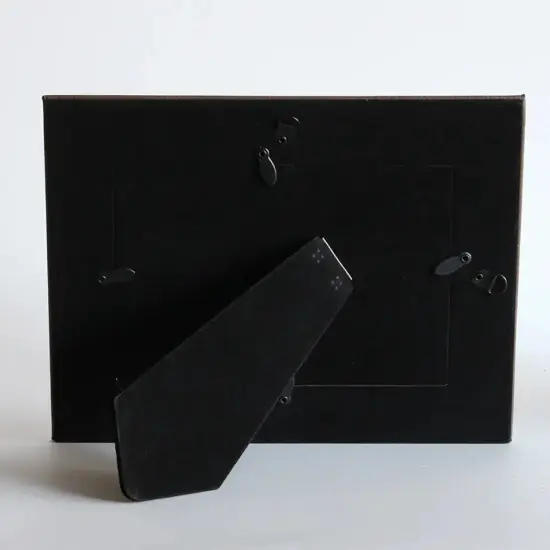 Engraved Leather Picture Frame {6}