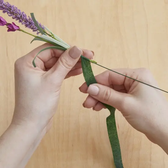 FloraCraft Floral Tape 0.5"X60'-Green {5}