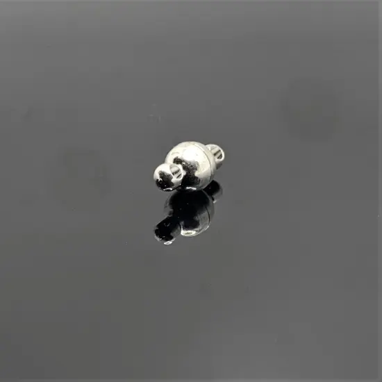 4, 20 or 50 Pieces: Round Magnetic Silver Plated Jewelry Clasps {1}