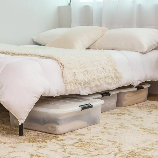 IRIS USA 33 Qt Plastic Under Bed Storage Organizer Bin Container with Secure Lids and Durable Black Buckles, Multi-Purpose for Clothes, Shoes, Clothing, and Bedding, Short, Clear, 3 Pack {3}