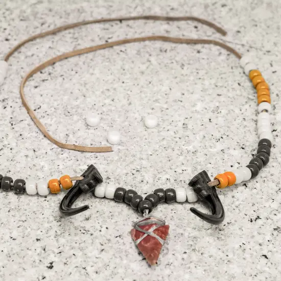 Realeather(R) Crafts Plastic Bear Claws 2" 6/Pkg-Black {3}