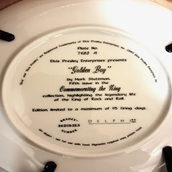 ELVIS PRESLEY " GOLDEN BOY" 8" COLLECTOR PLATE {2}