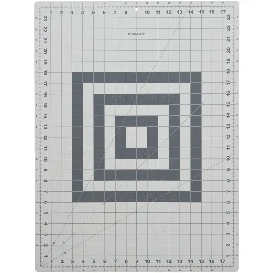 Fiskars Self-Healing Cutting Mat-18"X24" {1}