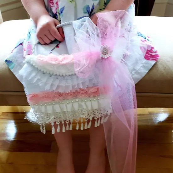 5 Yards of Krystal Rhinestone Daisy Flower Trim | 5 yard cut {3}