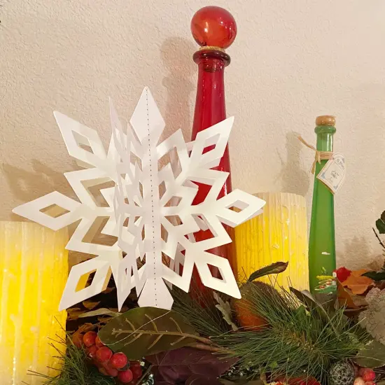 Wrapables 3D Hanging Snowflake Decorations for Christmas, Winter, New Year Parties (Set of 12) White {5}