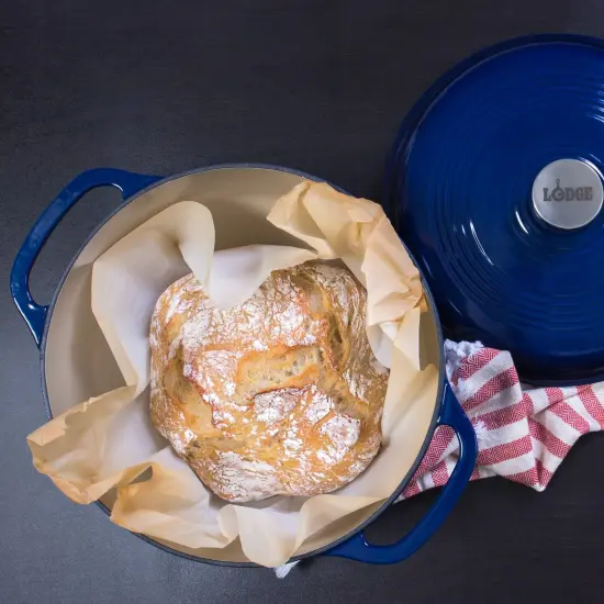 Lodge Enameled 6qt Dutch Oven - Indigo Blue {5}