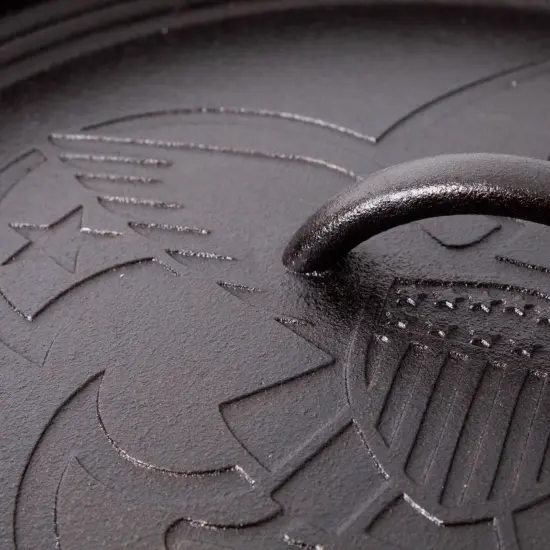 Lodge Boy Scouts of America Cast Iron Camp Dutch Oven, Pre-Seasoned, 6-Quart {7}