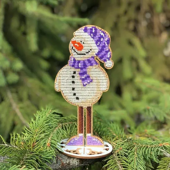 Bead embroidery kit on wood Snowman {5}