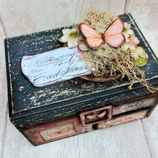 Stamperia Colored Wooden Shapes A5-Roseland {4}