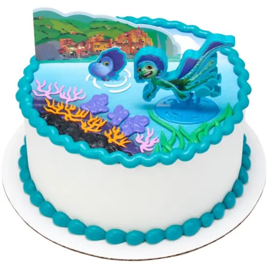 Disney and Pixar's Luca The World is Yours DecoSet&reg; {3}