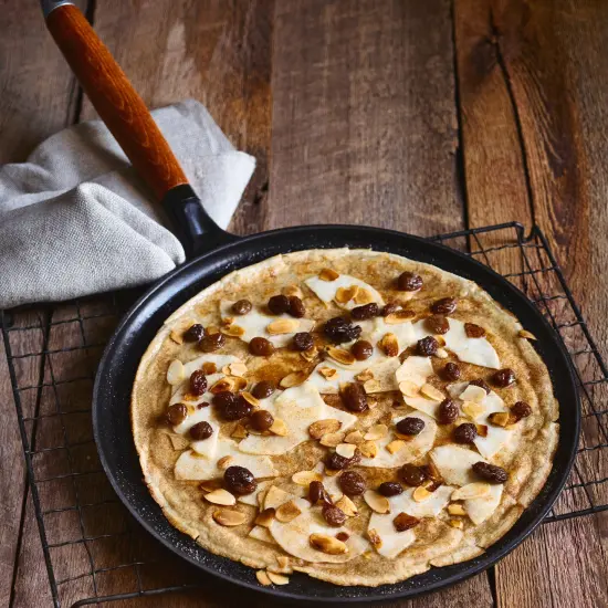 Staub Cast Iron 11-inch Crepe Pan with Spreader & Spatula - Matte Black {3}