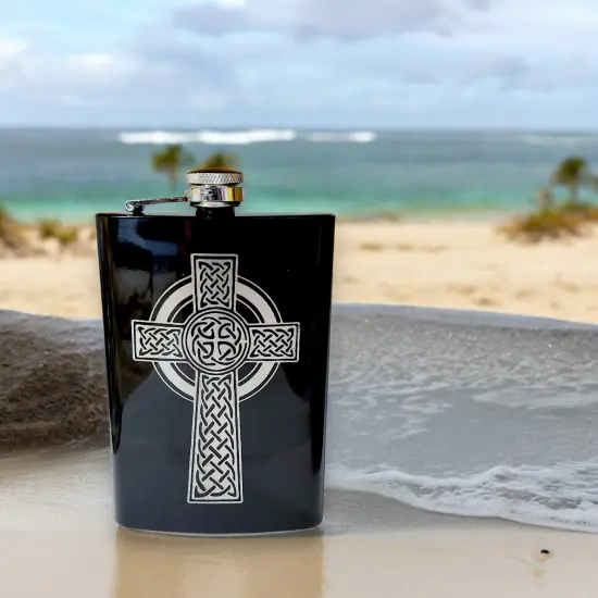 8oz BLACK Celtic Cross Flask {4}