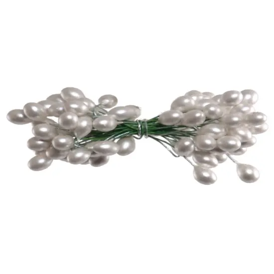 8MM HOLLY BERRIES-200 Pieces {1}