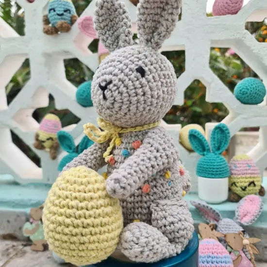Hoooked Amigurumi DIY Kit W/Eco Barbante Yarn-Rabbit Choco Pop {3}
