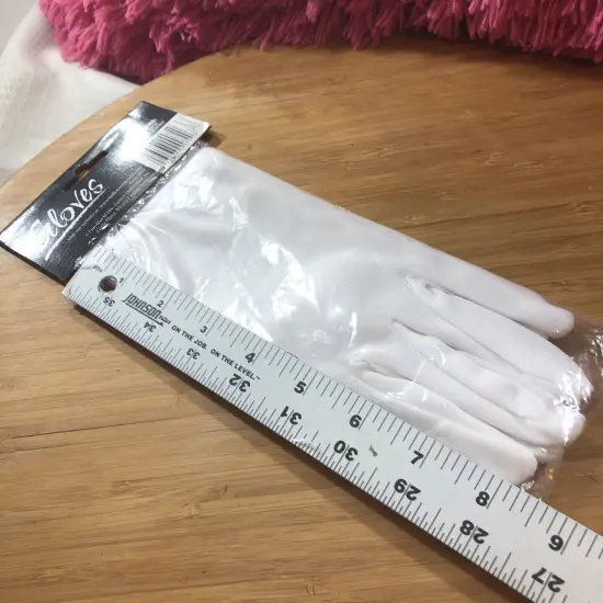 Fun World White Gloves {3}