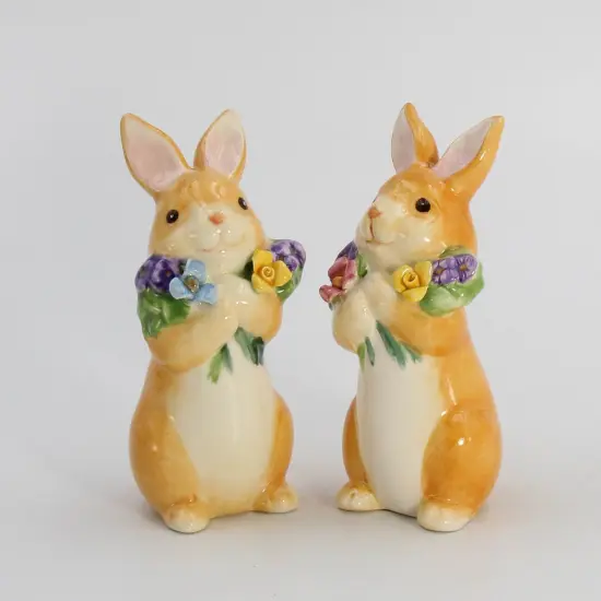 Ceramic Easter Bunny Rabbits with Flowers Salt and Pepper, Home D&eacute;cor, Gift for Her, Gift for Mom, Kitchen D&eacute;cor, Spring D&eacute;cor, Easter D&eacute;cor {4}