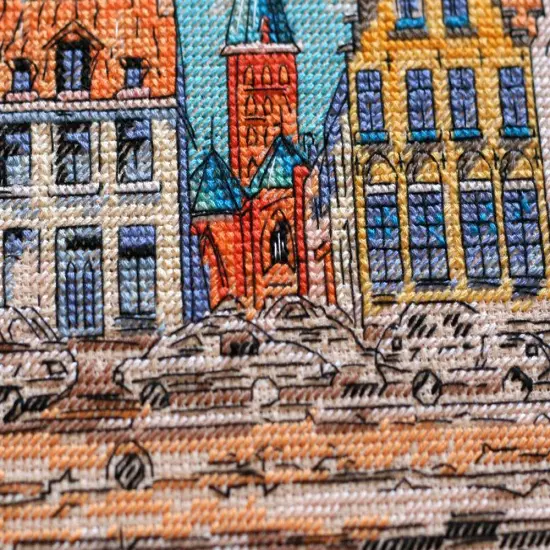 Cross-stitch kit Colored town-1 {5}