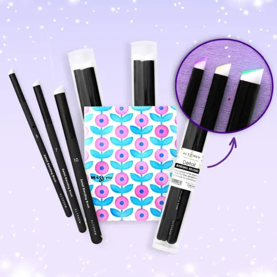 Altenew 12 Detailed Blending Brush Bundle (4 Sets of 3 Brushes) {3}