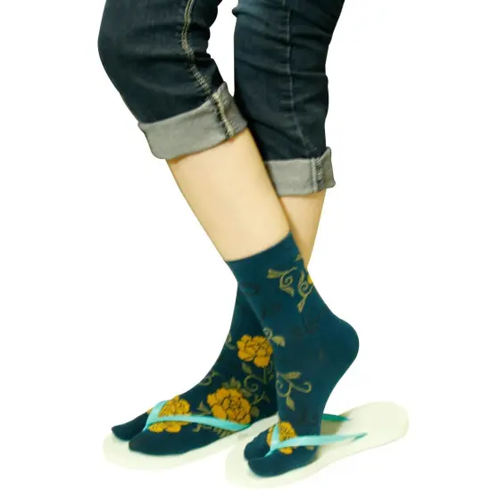 Wrapables Tabi Flip-Flop Socks (Set of 3), Rose & Peony, Dark Blue, Gray, Beige {2}