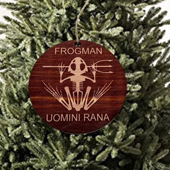 Frogman - Cedar Ornament Uomini Rana {3}