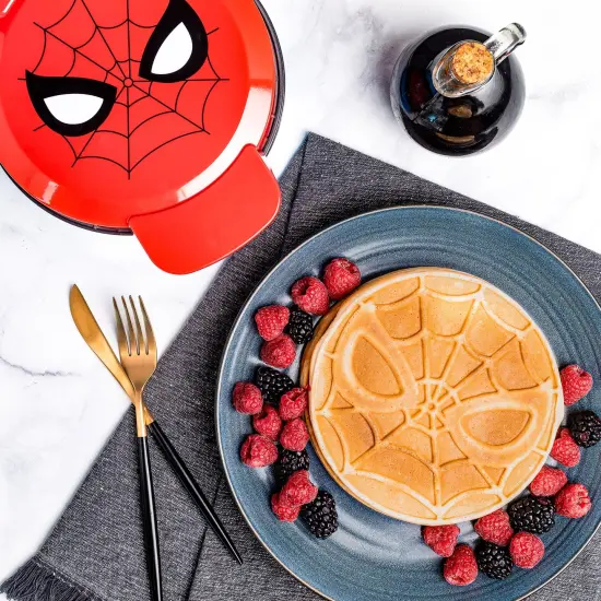 Uncanny Brands Marvel Classic Spiderman Waffle Maker {1}