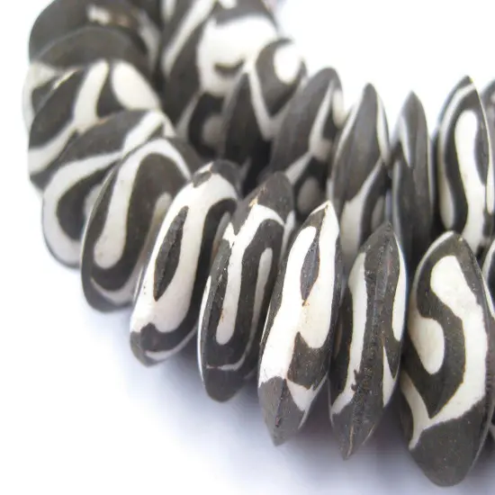 The Bead Chest Batik Bone Beads - Full Strand of Fair Trade African Beads (Saucer, Traditional Design) {1}