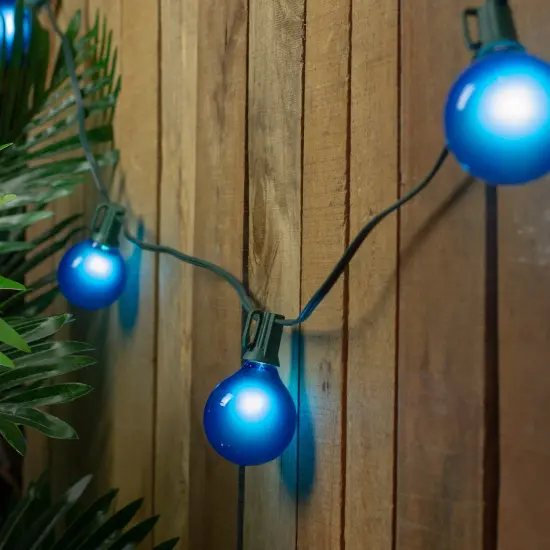 Northlight G50 Globe Satin Finish Christmas String Lights - Blue - 13.75' Green Wire - 15ct {1}