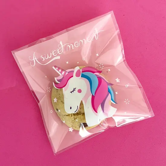 Wrapables Transparent Self-Adhesive 4" x 4" Candy and Cookie Bags, Favor Treat Bags for Parties and Wedding (200pcs) Unicorns {5}