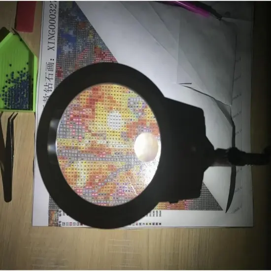 5D Diamond Painting Tools Magnifier LED Light with Clamp, Folding Design with 1 Glass Lens 4X & 6X Magnifier {5}
